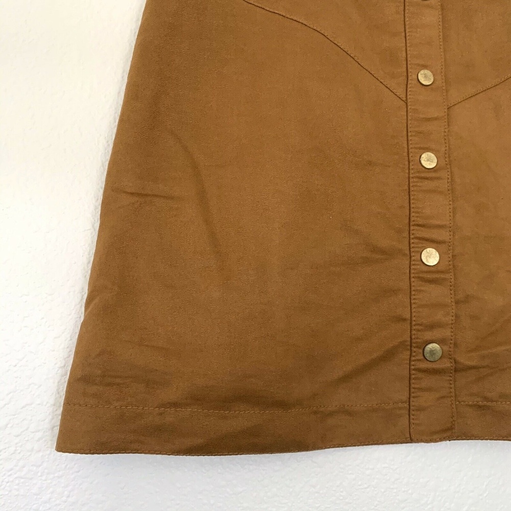H&M Brown Suede Button Front Mini Skirt - Picture 5 of 8